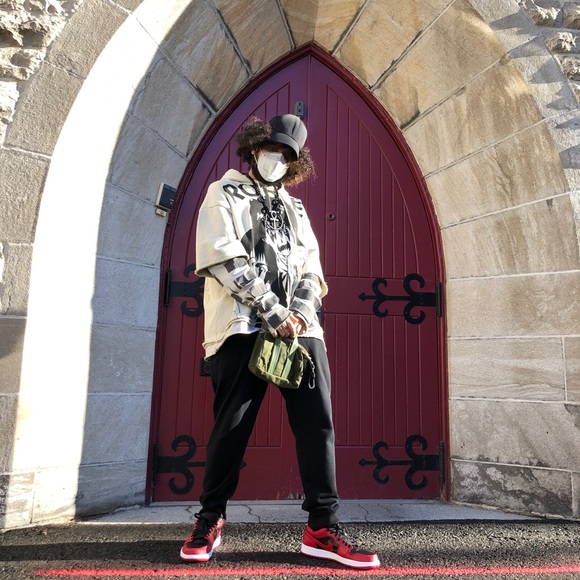 Meet your Posher,Zombie Greg - Picture 1 of 2